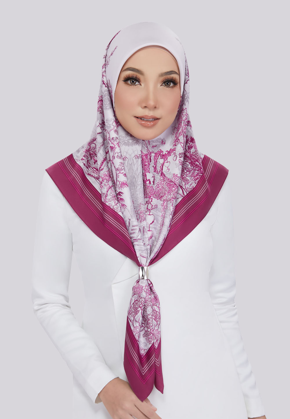 ENCHANTED FOREST TWILL IN PURPLE